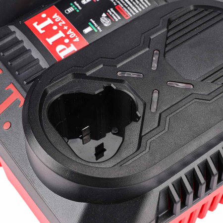 PC20402 (11)